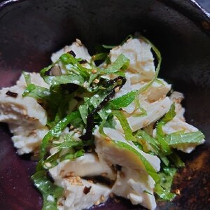 冷奴の代わりに♡豆腐と大葉の塩昆布和え